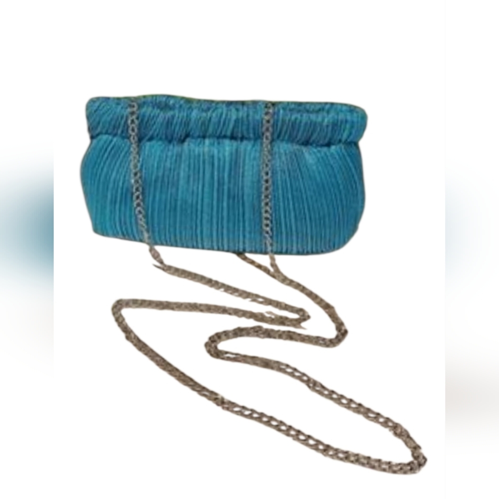 D'Margeaux - NEW Pleated Rushed Textured Shimmery Clutch w/Removable Chain Strap